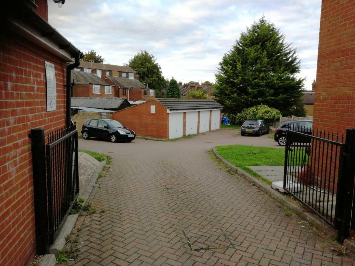Apartmán Metrolets 2 Luton  Exteriér fotografie